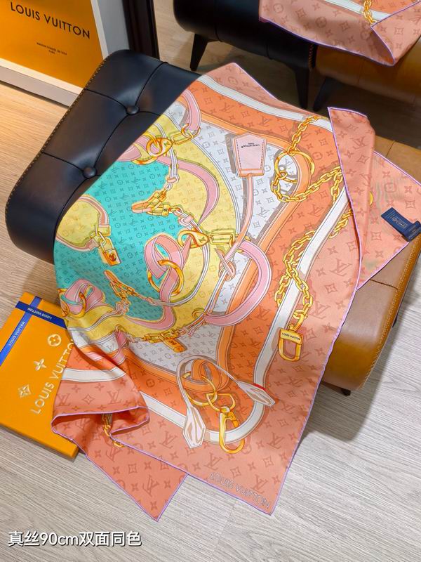 LV silk Scarf 90X90cm E080318